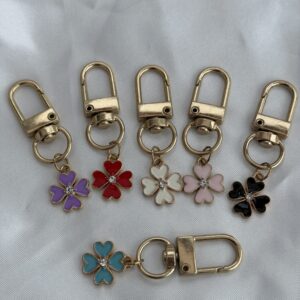 Mystery lucky clovers 🍀