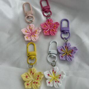 Mystery flower bag charm 🌺